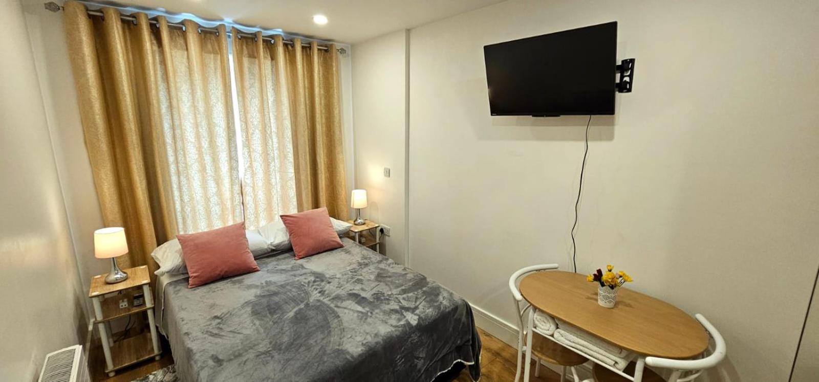 Claire Double Room ロンドン エクステリア 写真