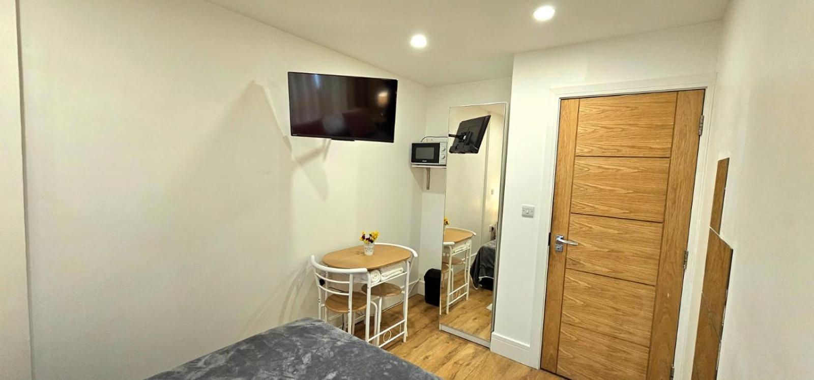 Claire Double Room ロンドン エクステリア 写真